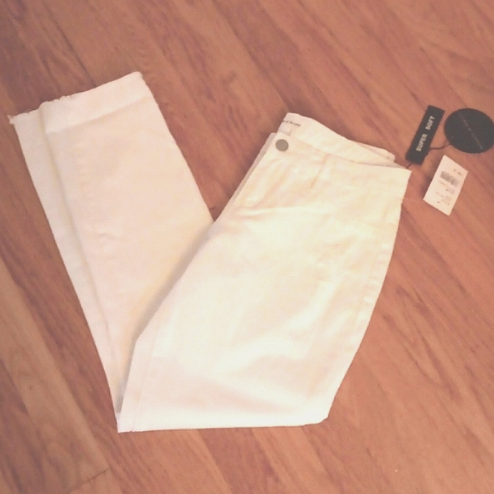 NWT Articles of Society Rene Mom Jeans Distressed  Santa Barbara Wash ■ …
